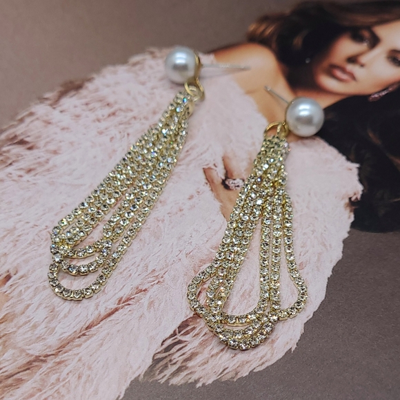 Vintage Glamourous Pearl Long Pave Set Crystal Water Drop Earrings - Picture 14 of 15